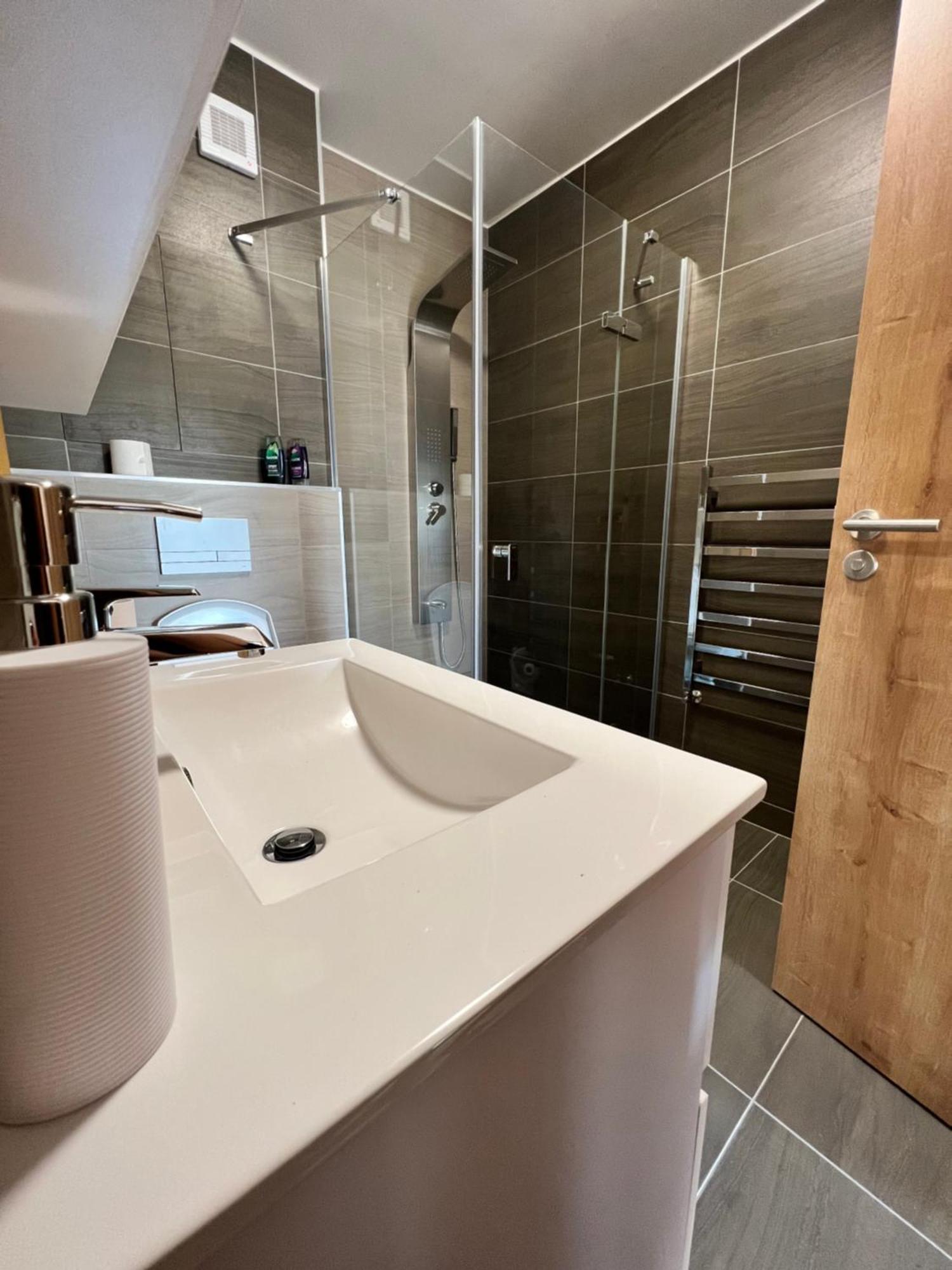 Apartman Roda2 Male Lipno แชร์นาฟ โปชูมาวี ภายนอก รูปภาพ